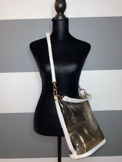 Transparently Tote